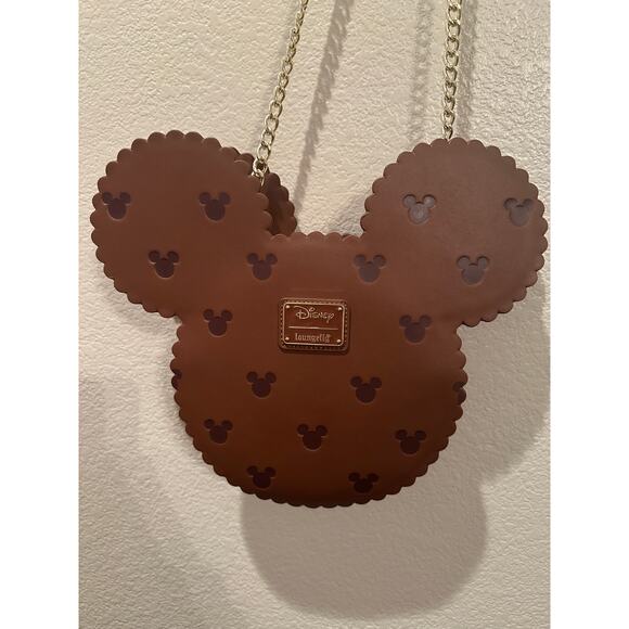 NWOT Disney Parks Loungefly Mickey Mouse Ice Cream Sandwich Crossbody Chain Bag - Picture 1 of 7